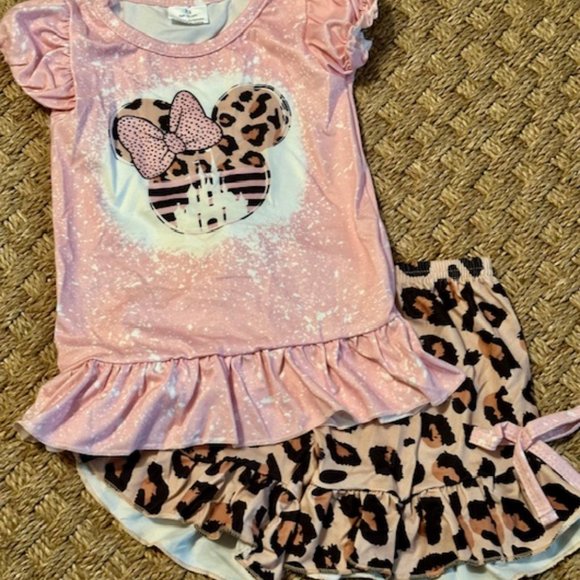 Boutique short outfit - Picture 2 of 5